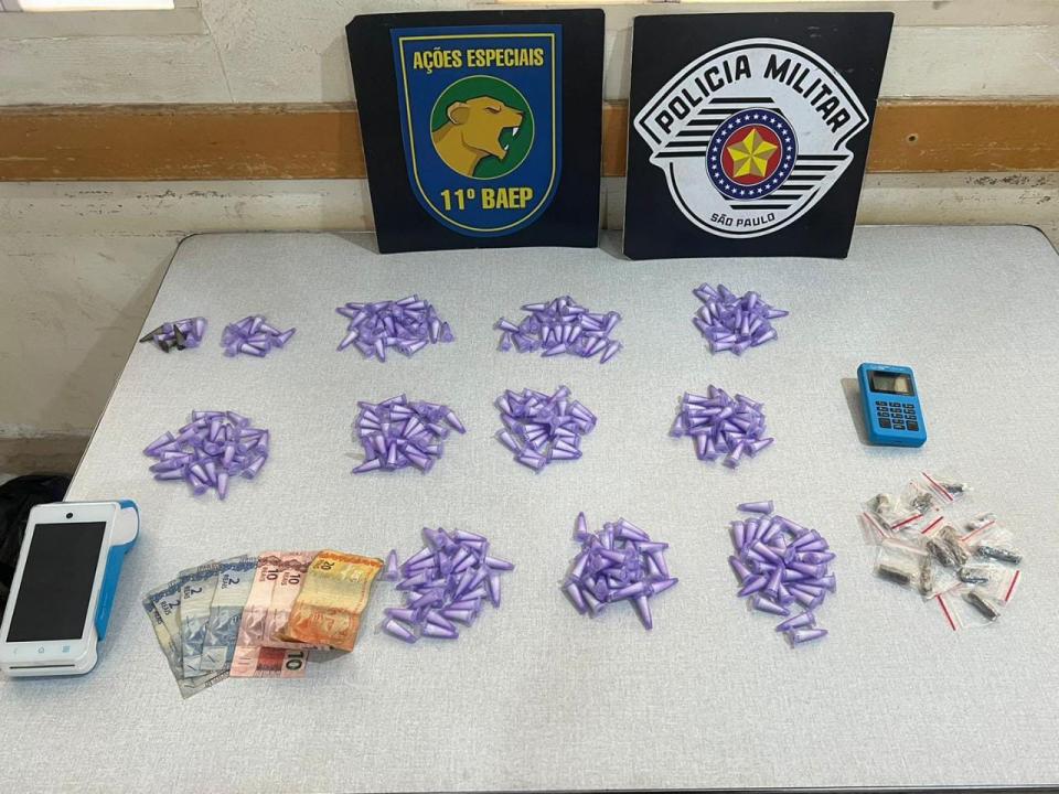 Foto 2 de 2 — Homem é preso com quase 300 pinos de cocaína no Jardim Iguatemi